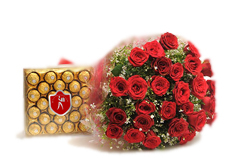 Red Roses and Ferrero Rocher Box (16 Nos)